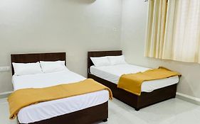 Maheshwari Bhakt Niwas And Homestay